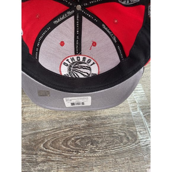 Mitchell & Ness Toronto Raptors NBA Basketball Adjustable Fit Snapback Hat - Picture 6 of 9